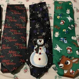 6 Christmas ties